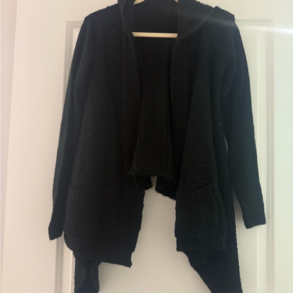 Love Tree Black Open Front Cardigan